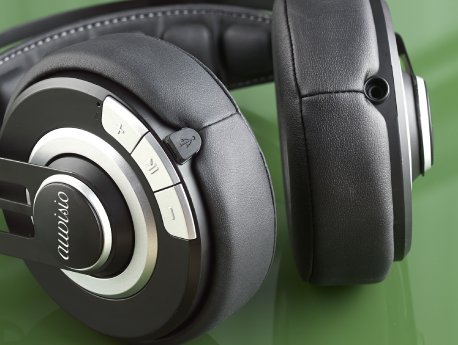 ZX-1571_9_auvisio_Over-Ear-HiFi-Headset_OHS-420_mit_Steuertasten_Bluetooth.jpg