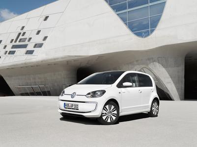 Der Neue Volkswagen E Up Jetzt Exklusiv Bei Moll Autohaus Adelbert Moll Gmbh Co Kg Pressemitteilung Lifepr