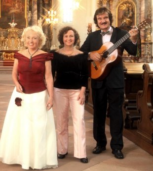 Kirchenkonzert Schwarzwaldfamilie.jpg