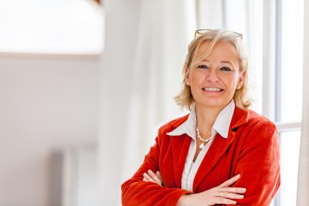Von der Krise zum Erfolg: Mit Companion, Aktivistin und Firewoman Vera Peters
