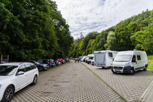 Wohnmobilstellplatz Saalfeld.jpg