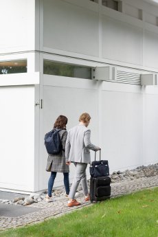 lug02cb_36 hours trolley_Troika-13.jpg