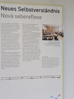 Ausstellungseröffnung Neues Selbstverständnis.jpg