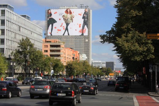 H_M_Berlin_Ernst-Reuter-Platz-7_19[1].jpg