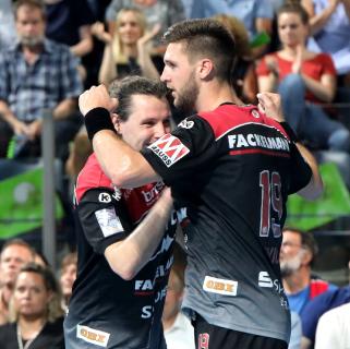 Der siebenfache Torschütze Sime Ivic - HC Erlangen gegen Flensburg / Bild: Jocki_Foto, Erlangen