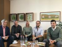 Die Grünen bei der BKK ProVita (v.l.n.r.): Andreas Schöfbeck (Vorstand BKK ProVita), Dieter Janecek (MdB), Sabrina Spallek (Die Grünen Haimhausen), Richard Seidl (Sprecher der Grünen im Landkreis Dachau) und Max Begovic (BKK ProVita)