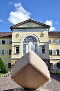 Rehaklinik Bad Boll Kurhaus Frontansicht