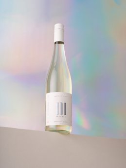III FREUNDE_Sauvignon Blanc_2.jpg