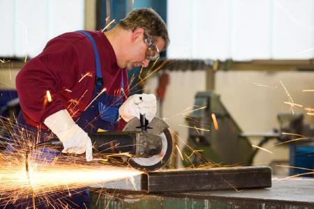 Der Geschäftsklima-Index im ostbayerischen Handwerk erreichte neue Höchstwerte – auch in den Handwerken für den gewerblichen Bedarf / Foto: obx-news/Fotolia