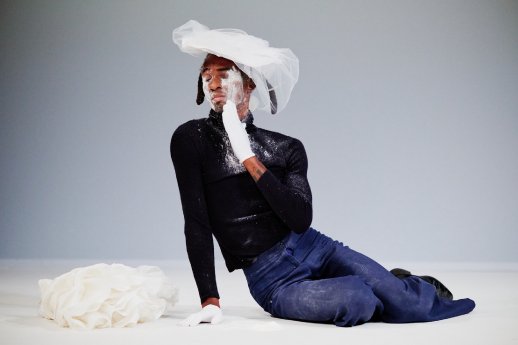 web Autothérapie_Mackenzy Bergile_©Fabian Hammerl_Cover_1.jpg