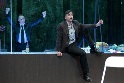Unterwerfung: Nils Brück, Hannes Rittig, Foto: Thomas Braun