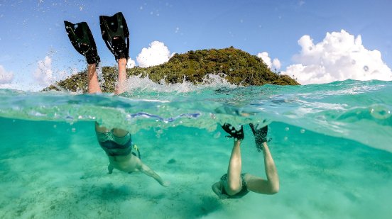 376386-snorkelling-off-namua-island-samoa-credit_Samoa_Tourism_Authority_web.jpg