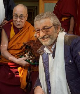 Otmar Knoll, Direktor von Whirlpools World in Deißlingen-Lauffen, bei der Audienz mit dem 14. Dalai Lama.