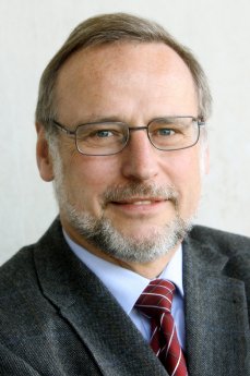 Uni Paderborn - Prof. Dr. Volker Peckhaus - Foto Adelheid Rutenburges.jpg