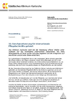 010722_PM_50. Berufsanerkennung für internationale Pflegefachkräfte gefeiert.pdf