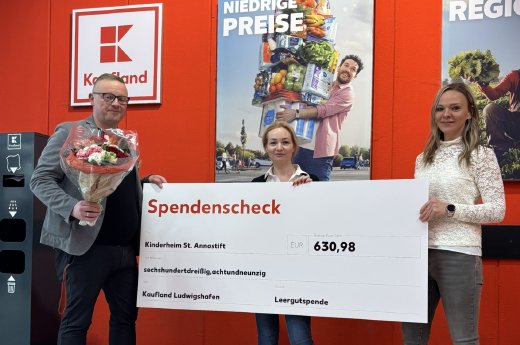 spendenuebergabe-kaufland.jpg
