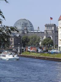 Besuchen Sie zu Pfingsten die Innenstadt Berlins und entspannen Sie hinterher im Seminaris CampusHotel Berlin.