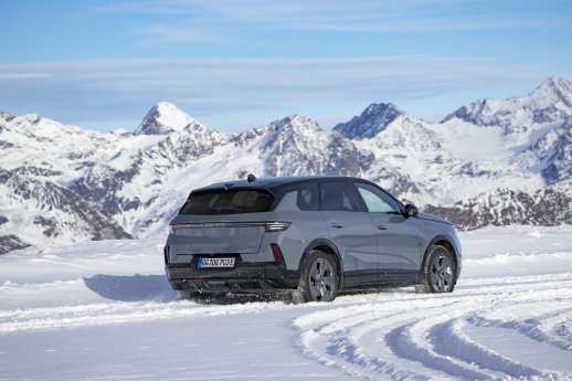 OpelGrandlandElectricAWD (13).jpg