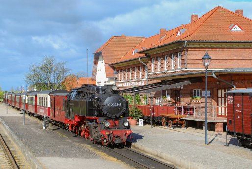 Bahnhof_Kuehlungsborn_West__c__MBB_Molli.jpg