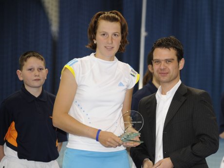 72_KristinaBarrois_GewinnerinderHamburgLadiesOpen2008.jpg