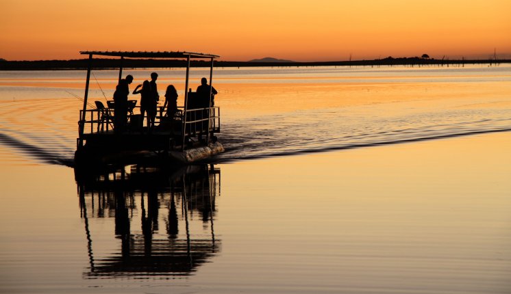 pressebild_simbabwe_Sunset Cruise.jpg