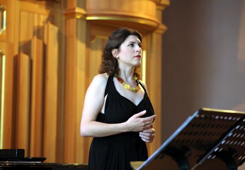 Nadja-Korovina-102_Foto PROMO.jpg