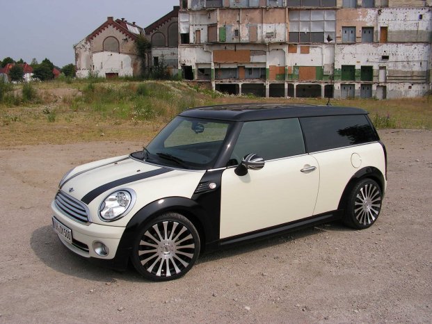 Mini Clubman mit Smoor Cosmic 7,5x17 129.jpg