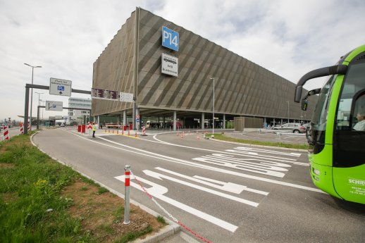 busbahnhof_flughafen_stuttgart1_c_flughafen_stuttgart_gmbh.jpg