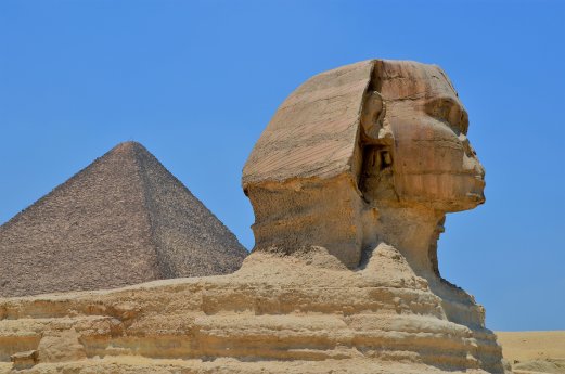Sphinx_Cheops-Pyramide_(c) Barbara Kreißl.JPG