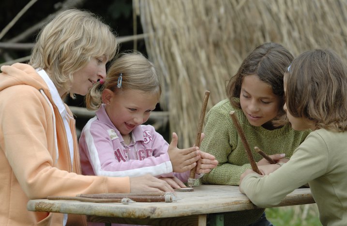 Pfahlbauten Kinderferienprogramm.jpg