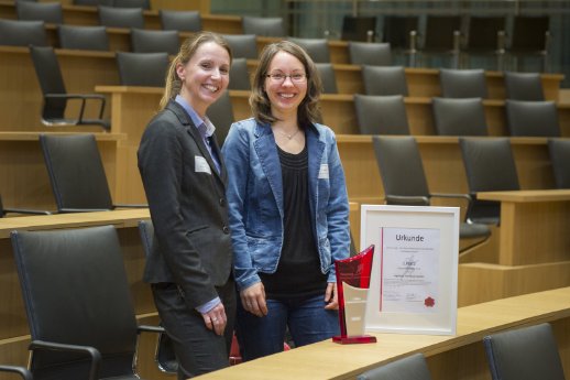 Frau Simone Herms_Leiterin Personal (l.) und Frau Nele Tepelmann_BGM-Beauftragte (r).jpg