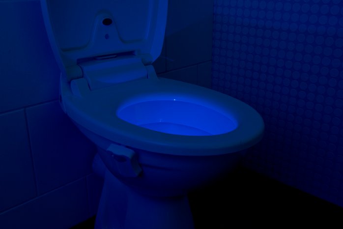 NX-8713_4_Lunartec_LED-Toilettenlichz_Daemmerungs_und_Bewegungs-Sensor_2_Modi_8_Farben.jpg