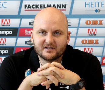 HC-Trainer Eyjolfsson: wir haben uns gut auf die Löwen vorbereitet (Foto: HJKrieg, Erlangen)
