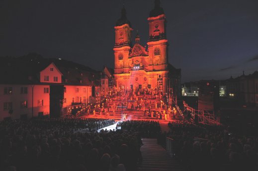 SG_Festspiele_08_15x10_Bild_Theater_St.Gallen.jpg