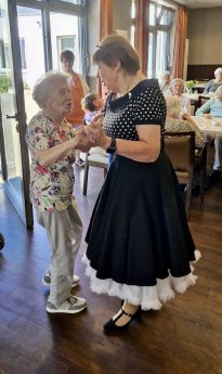 Gudrun Degelow begleitet den Urlaub und bringt Schwung ins Leben mit Demenz.jpg