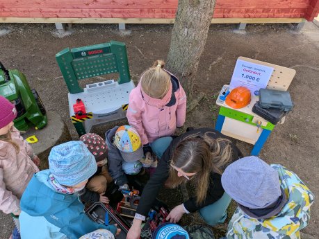 Übergabe Zukunftshandwerker 1.MP.jpg