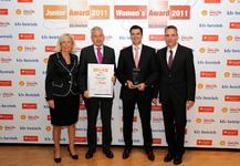 Peter Enders freut sich über den ersten Platz beim Junior Award 2011