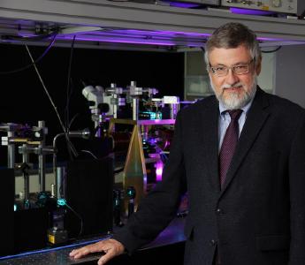 Professor Dr. Burkard Hillebrands (Foto: TU Technische Universität Kaiserslautern)