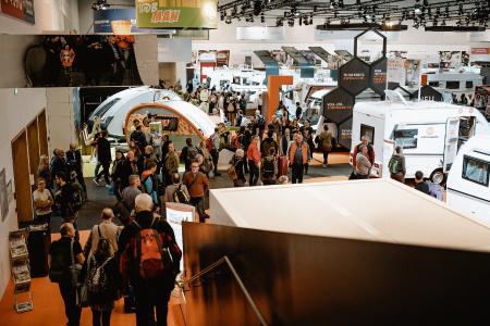 Auch Halle 10 (CUVs) war extrem gut besucht / Foto: Klaus Schwaiger