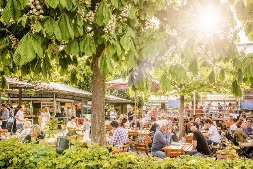 Konstanz-Biergarten-Hafenhalle-03_Fruehling_Copyright_MTK-Dagmar-Schwelle.jpg