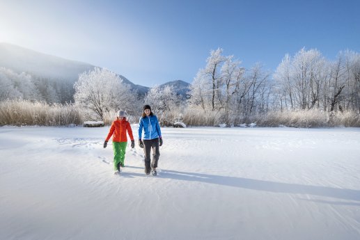 Winterspaziergang im Tölzer Land c oberbayern.de, Peter von Felbert.jpg