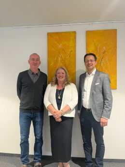 25-jähriges Firmenjubiläum Frau Riesow BKK ProVita.jpg