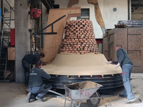 6 Kern - erster Teil der Glockenform.jpg