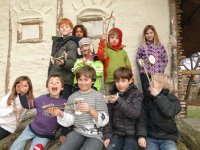 So oder so ähnlich dürften sich schon die Kinder der Steinzeitmenschen gefreut haben!