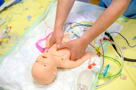 Erste Hilfe_Elternschule.jpg