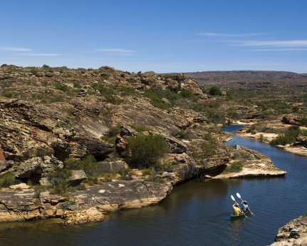 Kanutour in den Zederbergen Suedafrika.jpg