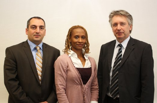 120328_Suat Selcuk, Dr. Cassandra Ellerbe-Dueck und Johann W. Wagner.jpg