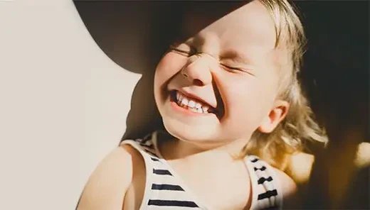 so-steht-deinem-strahlenden-laecheln-nichts-mehr-im-wege-tipps-und-tricks-von-klein-bis-gross_1.webp