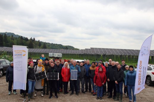 2025-05-09-GRuppenfoto_klein.JPG