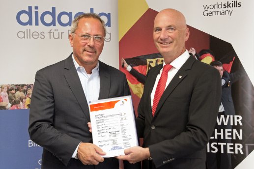 Didacta Verband und WorldSkills Germany besiegelten Partnerschaft.jpg